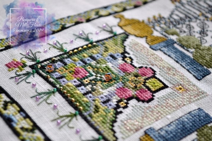Работа Ольги Шаповаловой (@ole4ka_shapovalova) - Romantic Rose Garden Mandala от Chatelaine Design